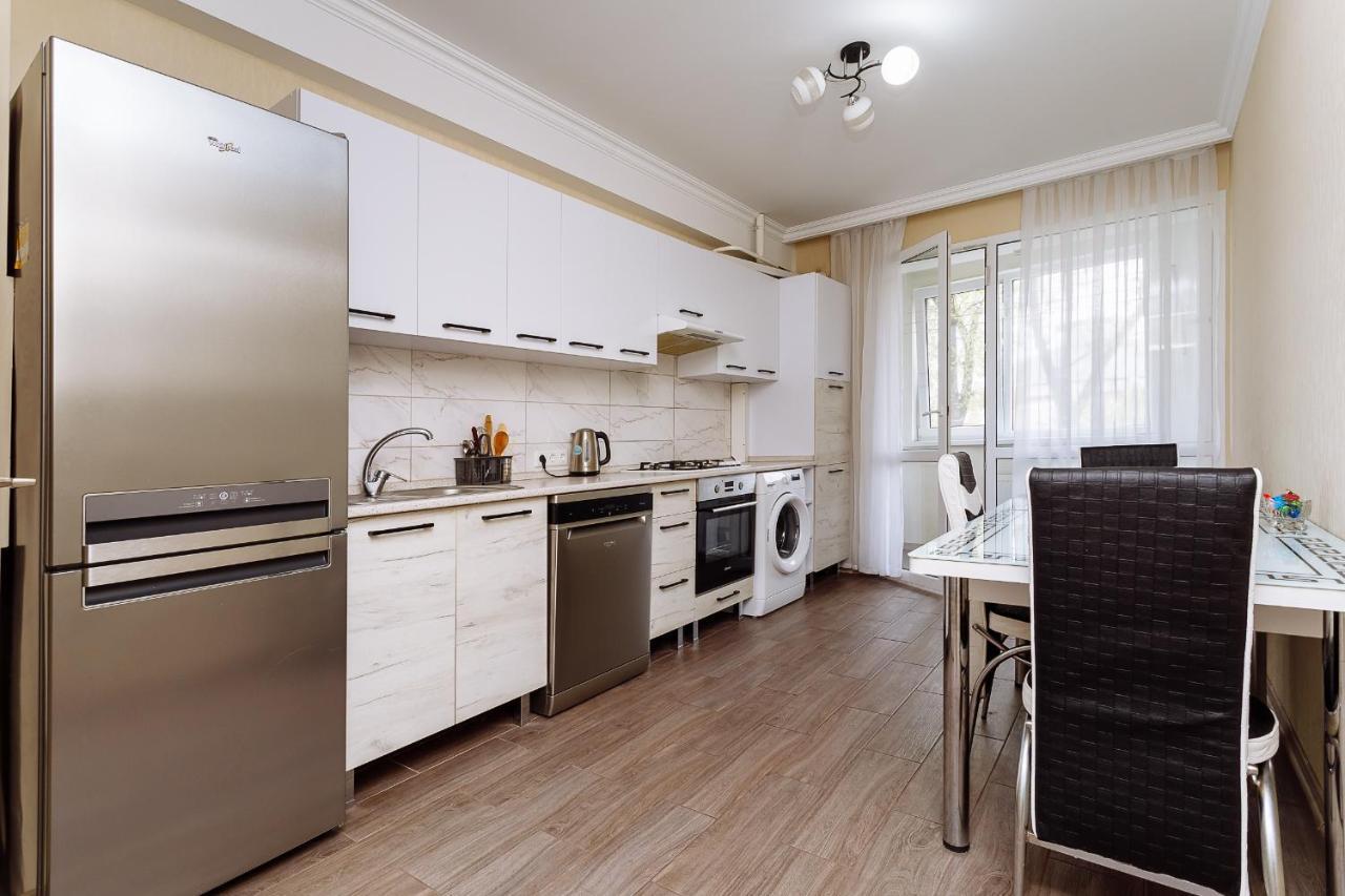 Apartament Confortabil In Centrul Orasului! Chisinau Exterior foto